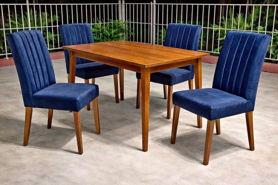 Conjunto Mesa + Cadeira Suíça | VJ MA 0326