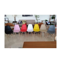 Cadeira Eames Elegance | 769 | Avozzani Móveis