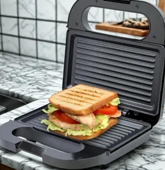 Sanduicheira Elétrica | Lindelli 0326